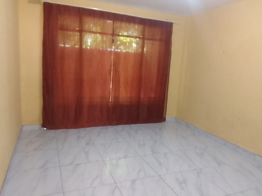 2 Bedroom Property for Sale in Rustenburg Central North West
